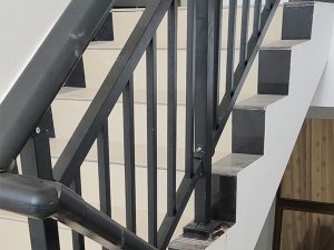 室內樓梯護欄