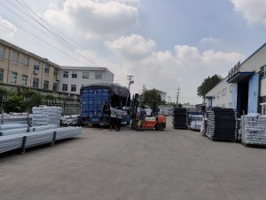 金用護欄2020年8月29日鋅鋼護欄發貨！