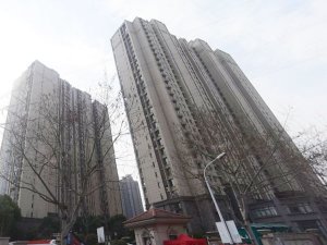 南京邊城世家小區陽臺護欄、樓梯扶手定制 南京邊城世家小區陽臺護欄、樓梯扶手定制