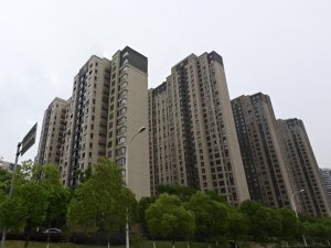 無錫朗詩太湖綠郡花園小區陽臺護欄、樓梯扶手定制 無錫朗詩太湖綠郡花園小區陽臺護欄、樓梯扶手定制