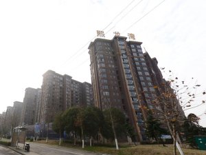 蕪湖鴻瑞熙龍灣小區百葉窗、樓梯扶手定制