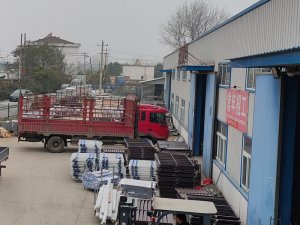 金用護欄2020年12月10日鋅鋼百葉窗發貨！