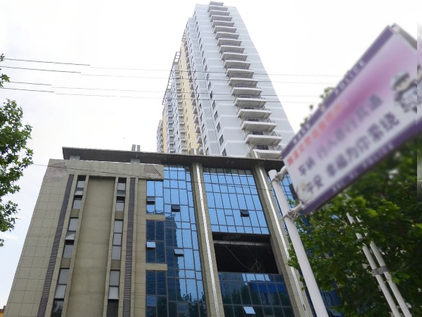 淮北濉溪萬潤東方銀座小區百葉窗、樓梯扶手定制