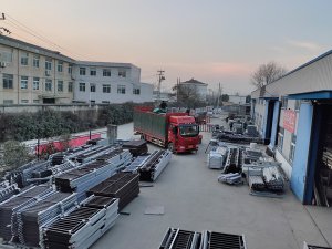 金用護欄2020年12月22日鋅鋼陽臺護欄發貨！