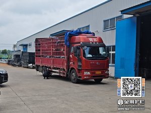 2026年7月18日鋅鋼護窗欄桿裝車發貨！